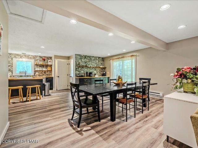 House for sale in Pocono Summit