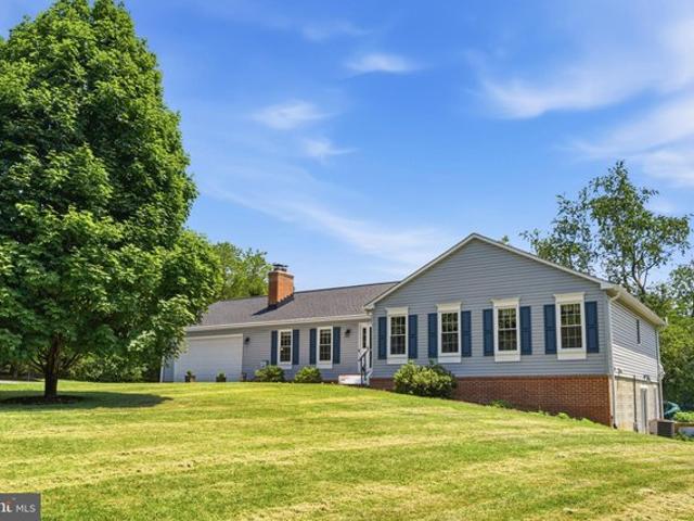 Farm for sale in Boyds, Maryland