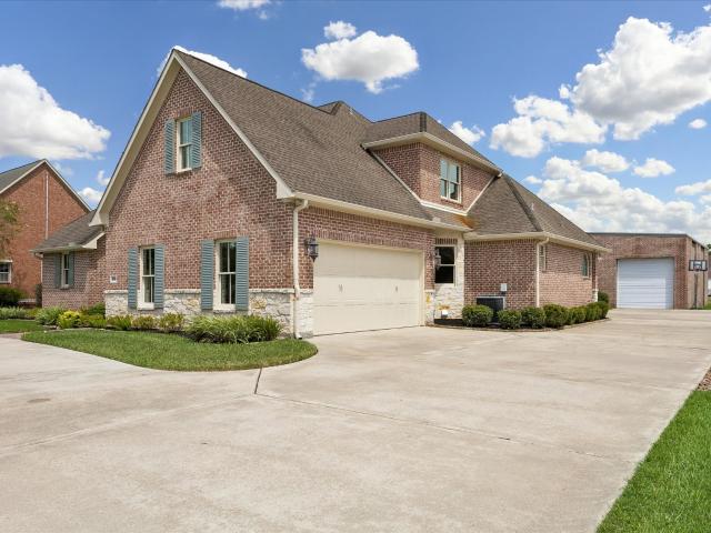 House for sale in Friendswood, Texas