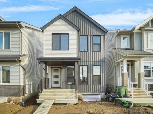 House for sale in Wedgewood, Alberta
