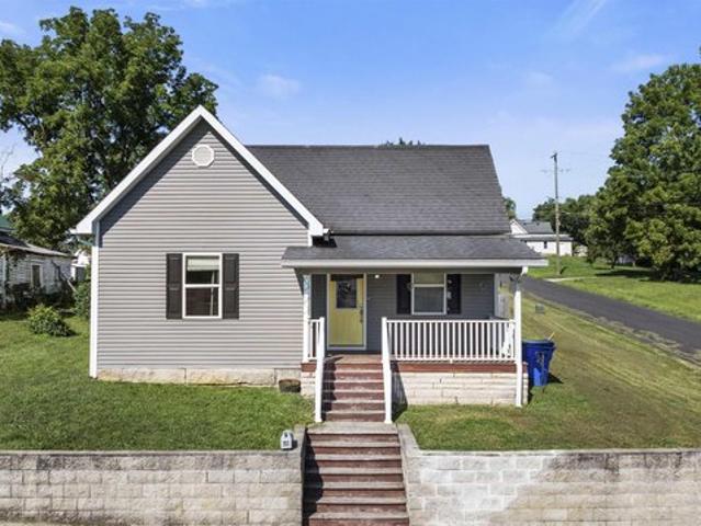 House for sale in Bedford, Indiana
