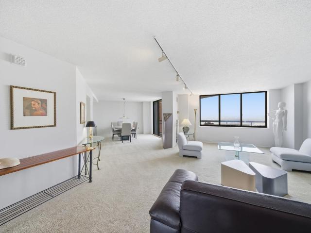 Condo for sale in Hudson, New Jersey