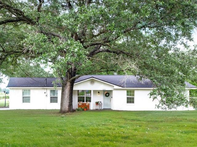 House for sale in Wharton, Texas
