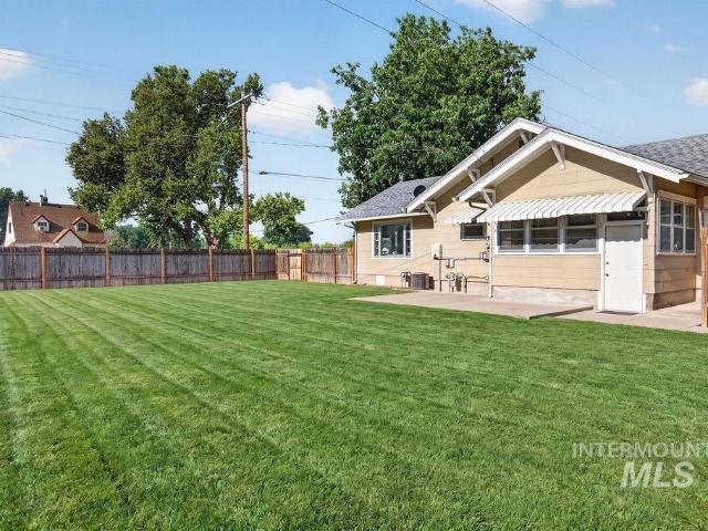 House for sale in Caldwell, Idaho