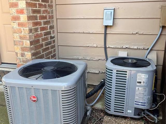 Condo for sale in Arlington, Texas