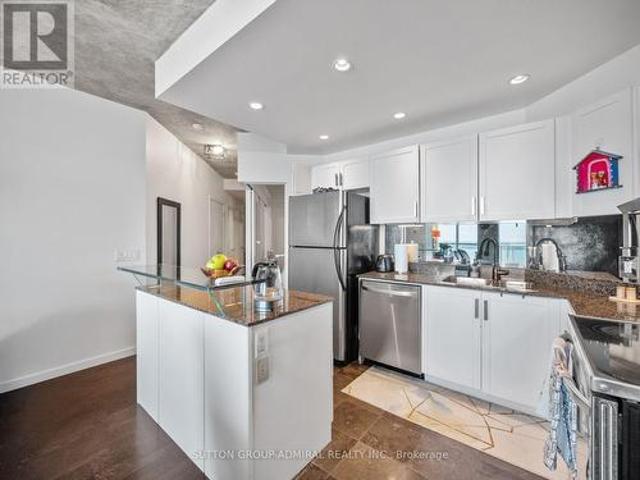 Condo for sale in Spadina—Fort York, Toronto