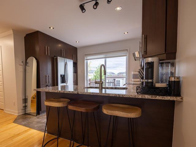 House for rent in Laval