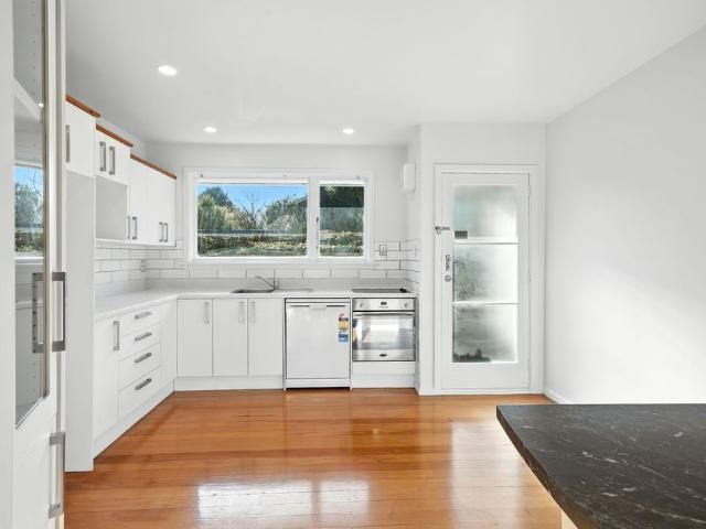 House for rent in Saint Albans, Canterbury