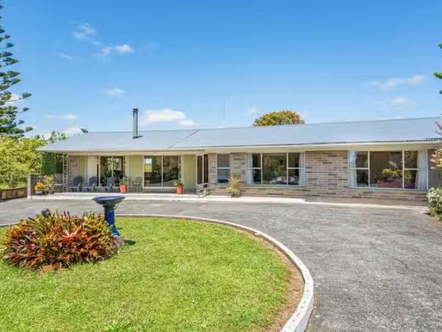 House for sale in Kaiwaka, Northland