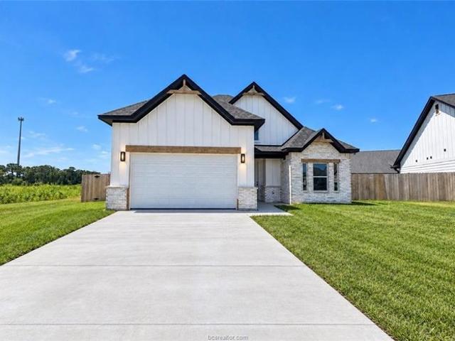 House for sale in Bryan, Brazos County