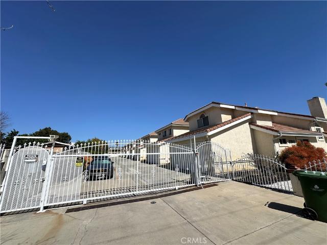 Condo for sale in Canoga Park Neighborhood Council District, Canoga Park