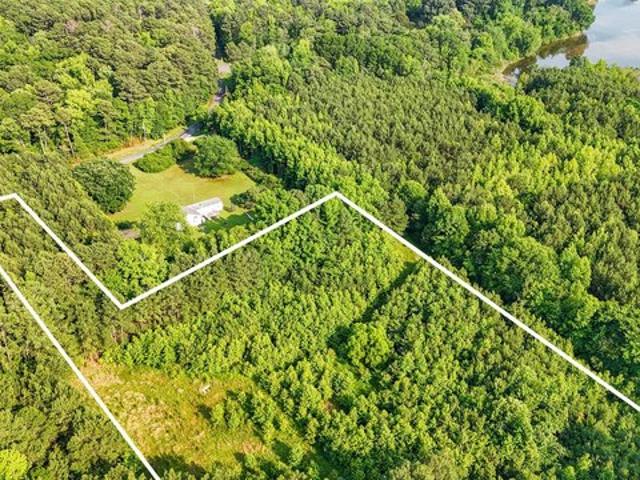 Land for sale in Gibsonton, Maryland