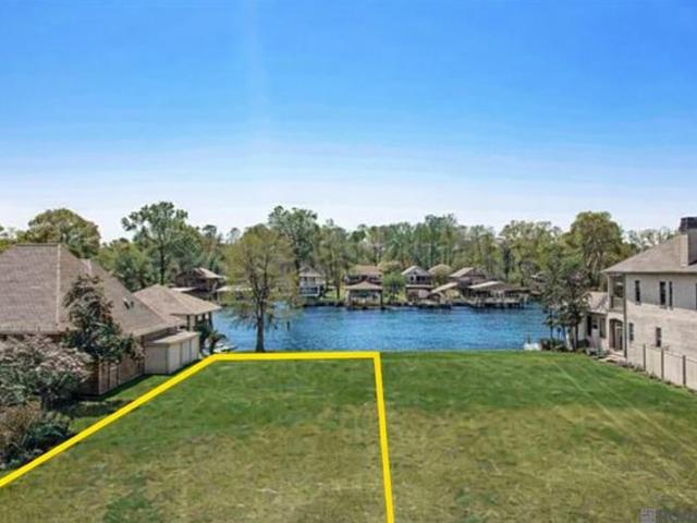 Land for sale in Maurepas, Louisiana