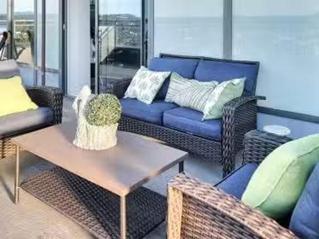 Condo for sale in Chinatown, Victoria