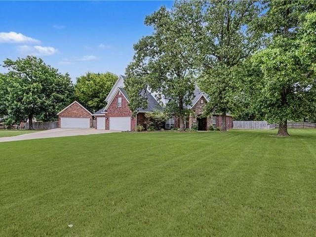 House for sale in Ark