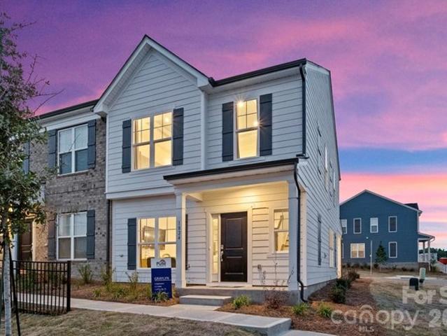Townhouse for sale in Monroe, North Carolina