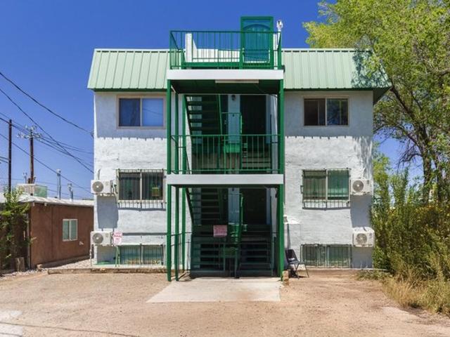 House for sale in New Mexico