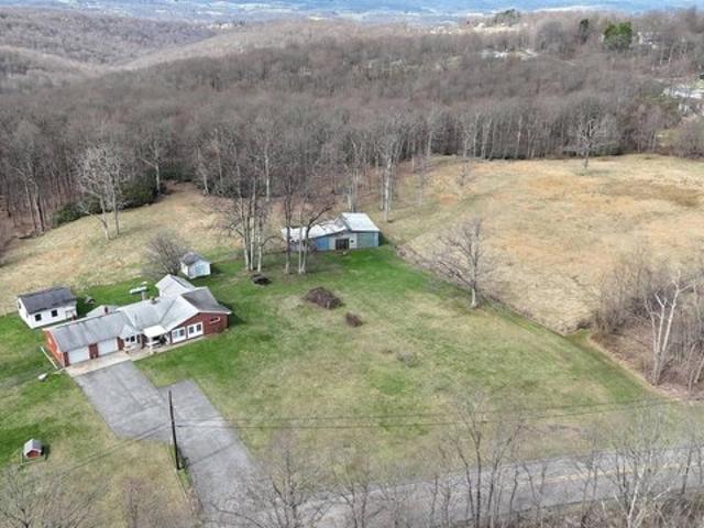 House for sale in Morgantown, West Virginia
