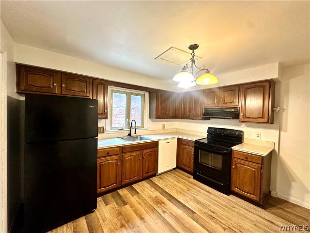 House for sale in Niagara, New York