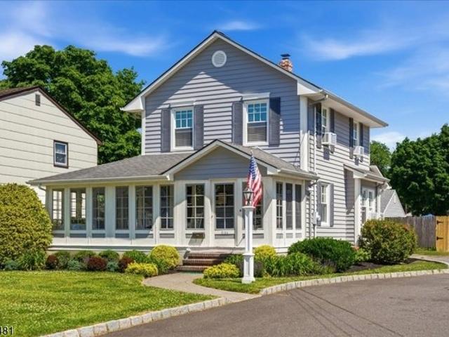 House for sale in Scotch Plains, New Jersey