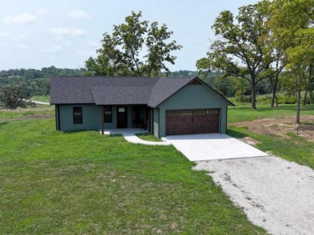House for sale in Centerville, Iowa