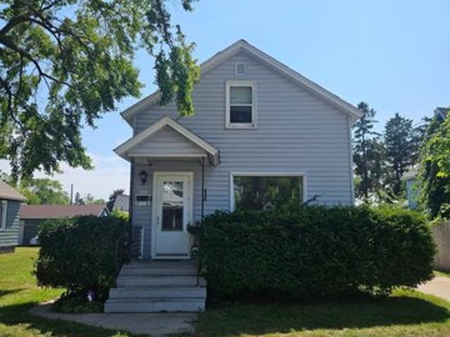 House for sale in Menominee, Michigan