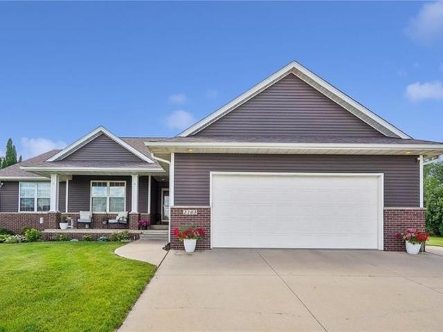 House for sale in Linn, Iowa