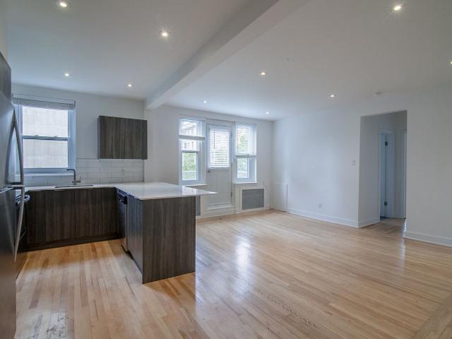 Apartment for rent in St. Leonard's, Quebec