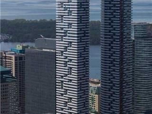 Condo for sale in Spadina—Fort York, Toronto