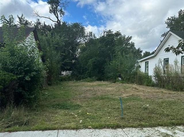 Land for sale in Lincoln Park, Michigan