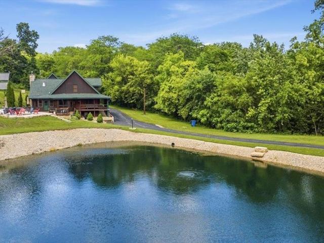 House for sale in Elizabeth, Illinois