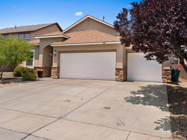 House for sale in Rio Rancho, New Mexico