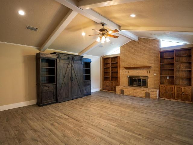 House for sale in Milam, Texas
