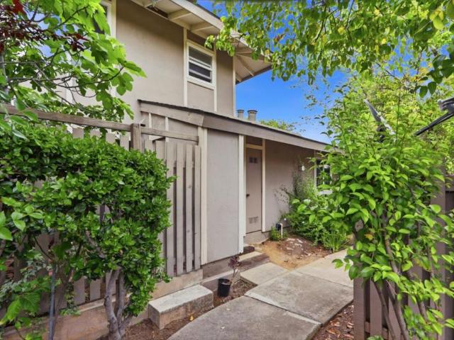 Townhouse for sale in Cupertino, California