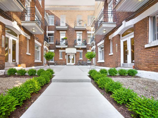 Apartment for rent in St. Leonard's, Quebec