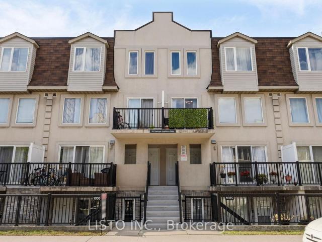 Condo for sale in Toronto, Golden Horseshoe