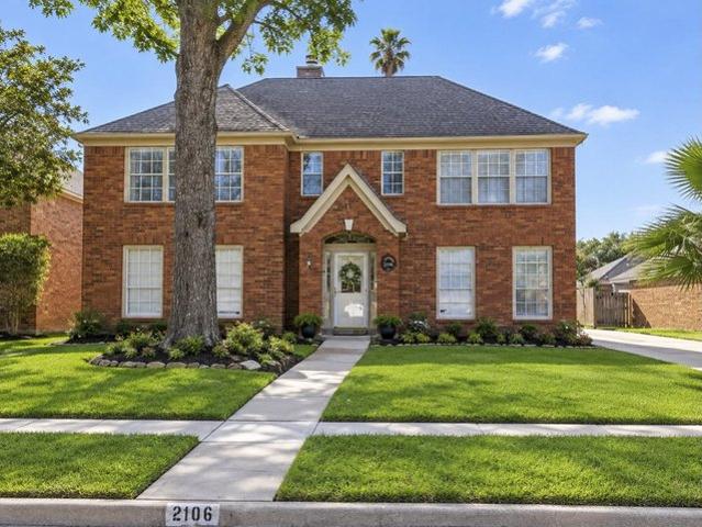 House for sale in League City, Galveston County