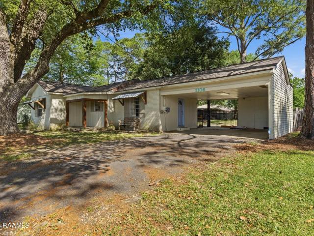 House for sale in Saint Martin, Louisiana