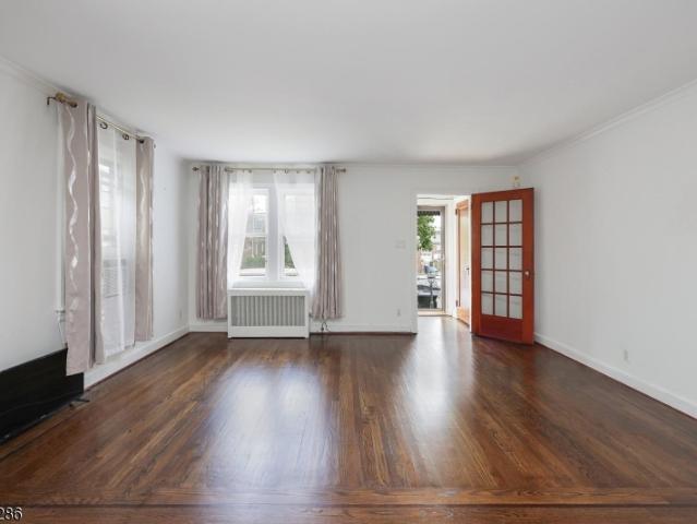 House for sale in Union, Union County
