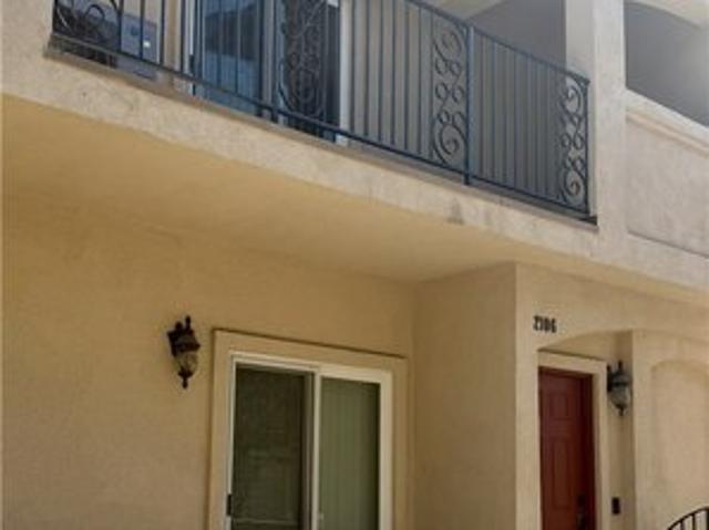 Townhouse for sale in Torrance, California