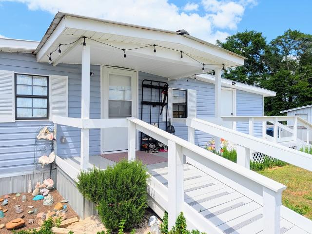 House for sale in Kinston, Alabama