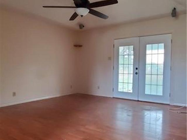 House for sale in Cameron, Texas