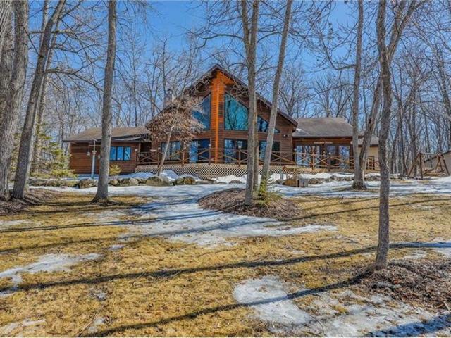 House for sale in Hubbard, Minnesota