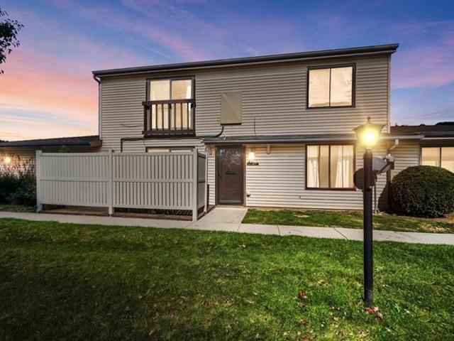 Condo for sale in Fort Wayne, Allen County