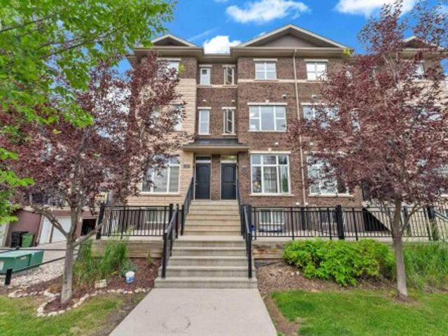 Townhouse for sale in Wedgewood, Alberta