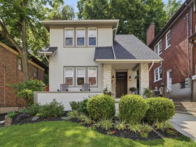 House for sale in Walnut Hills, Roselawn