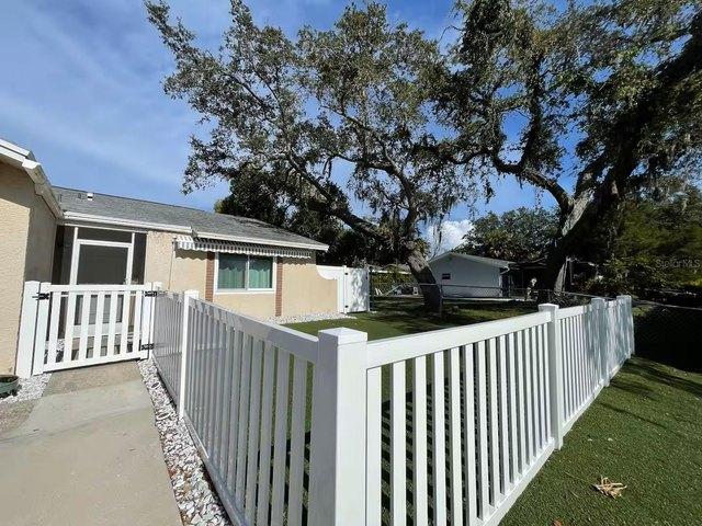 House for sale in Crystal Beach, Florida