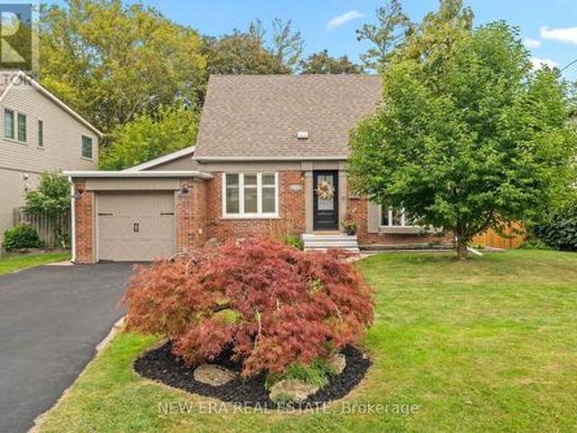 House for sale in Applewood Acres, Mississauga