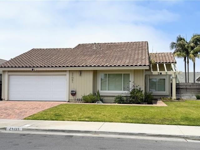 House for sale in Huntington Beach, California