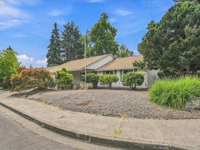 House for sale in Oregonia